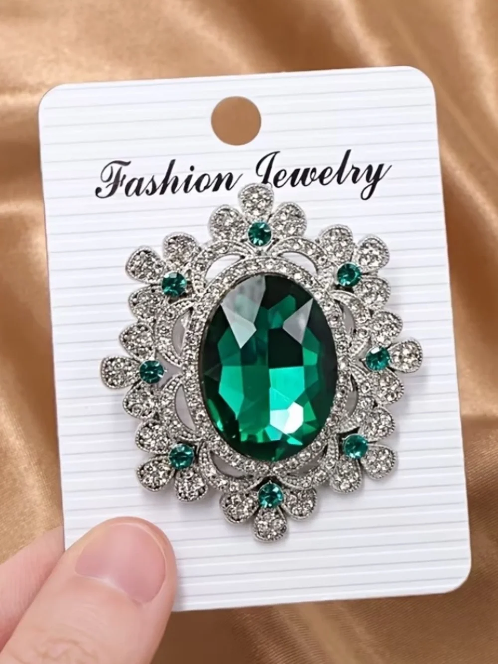 New 1 PC Fashion Jewelry Oval Crystal Brooch